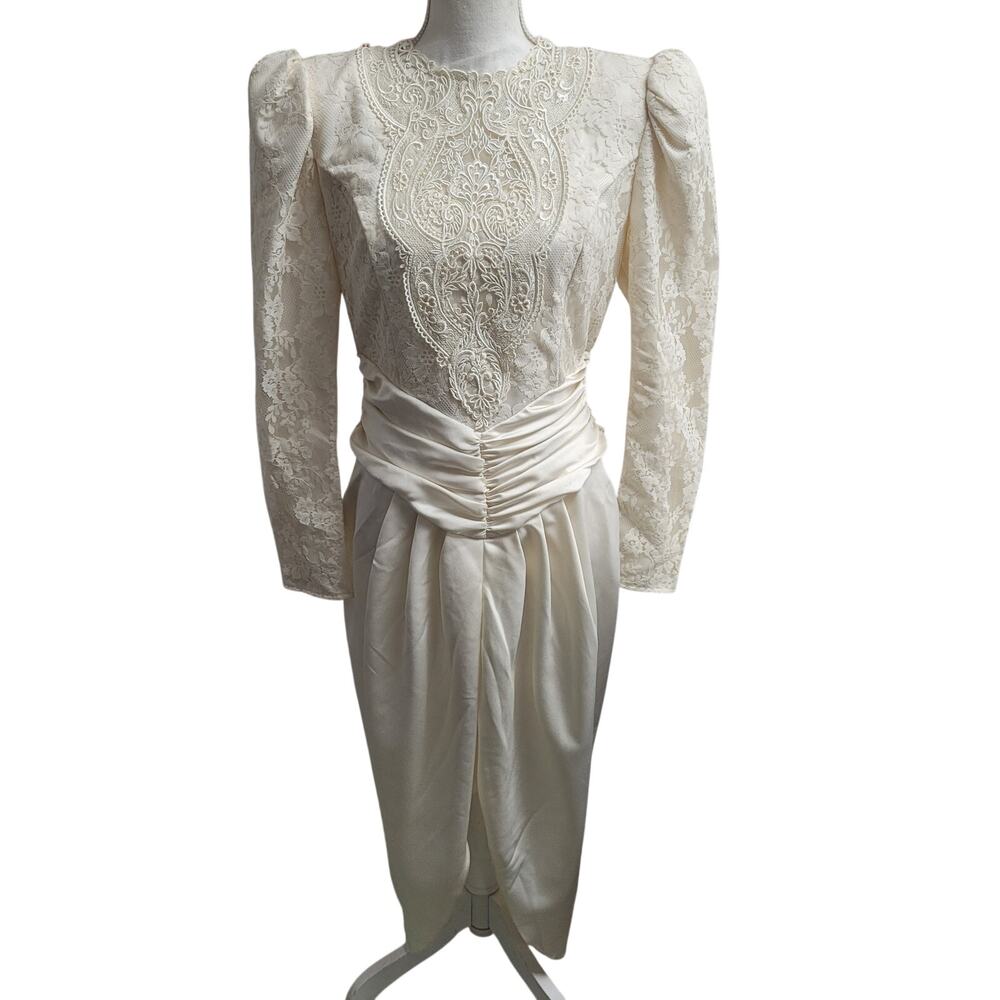 Vintage 80s Scott McClintock ivory wedding dress lace puff sleeve tulip hem